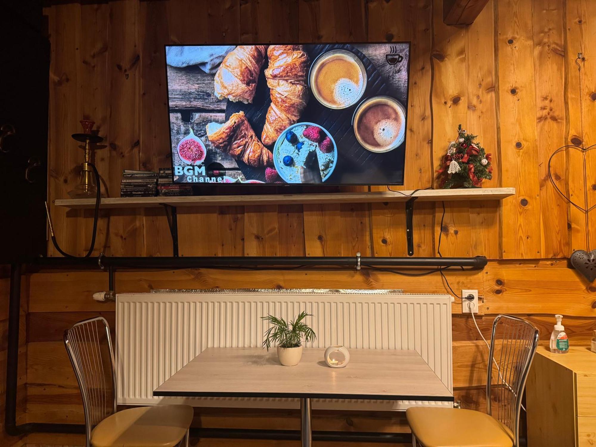 Cosy Apartment In Family Compound Turany 외부 사진